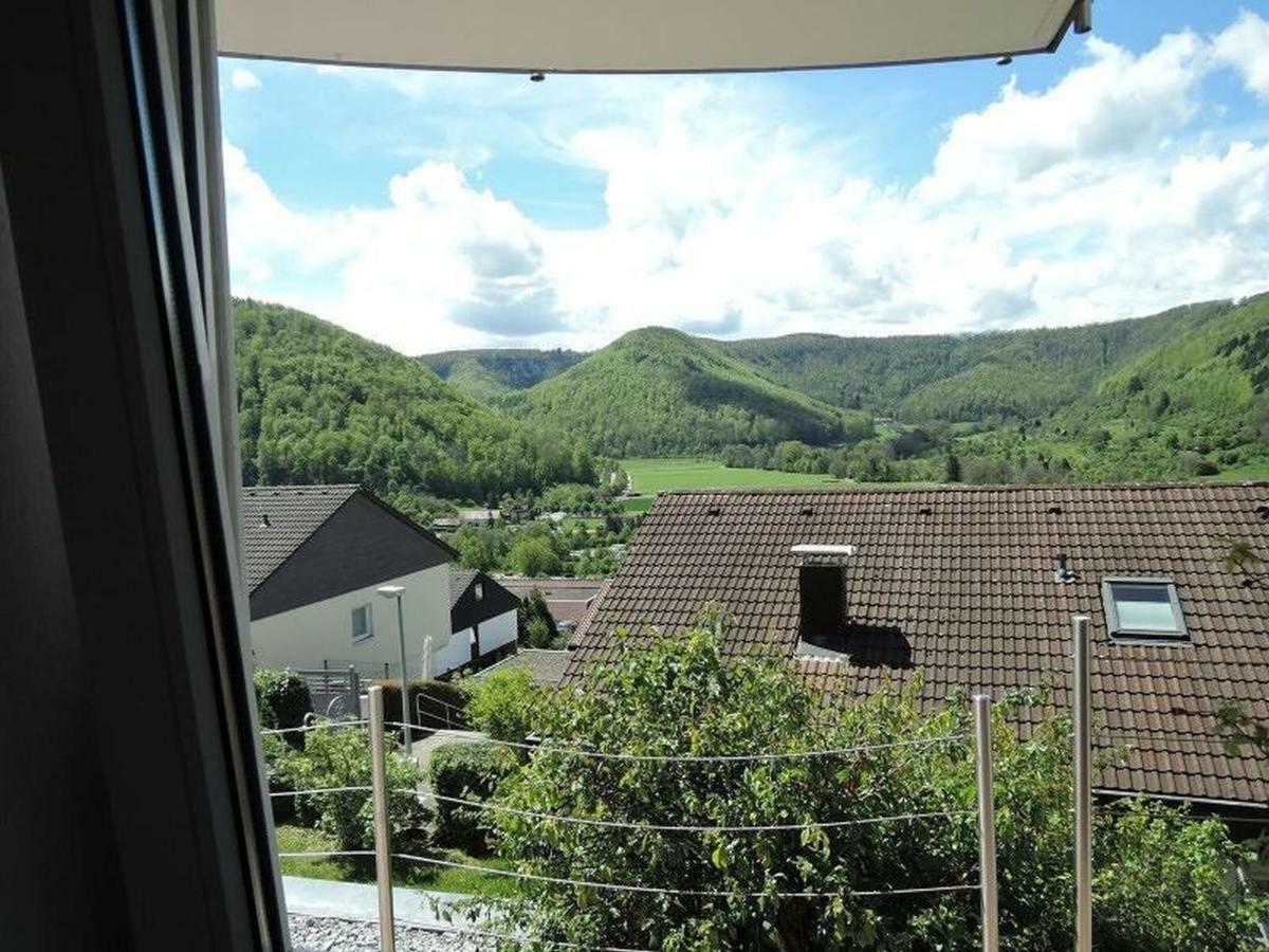 Apartamento Haus Eisele Bad Urach Exterior foto