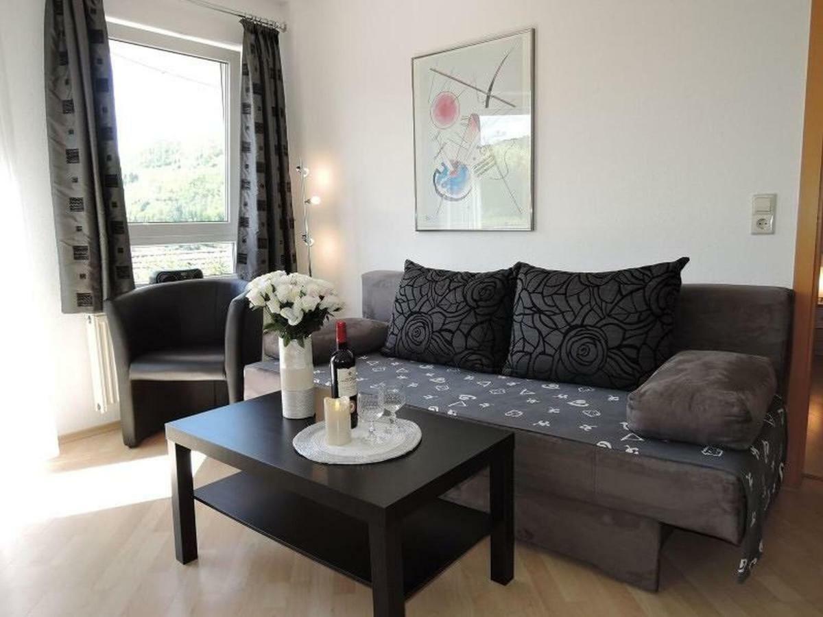 Apartamento Haus Eisele Bad Urach Exterior foto
