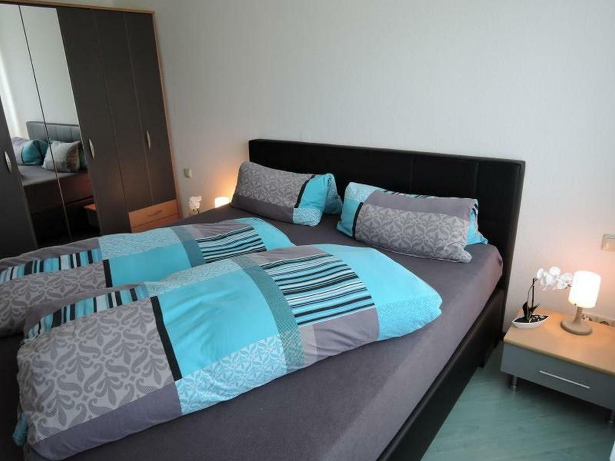 Apartamento Haus Eisele Bad Urach Exterior foto