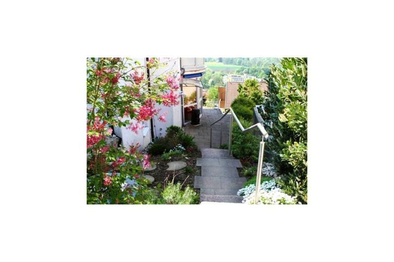 Apartamento Haus Eisele Bad Urach Exterior foto
