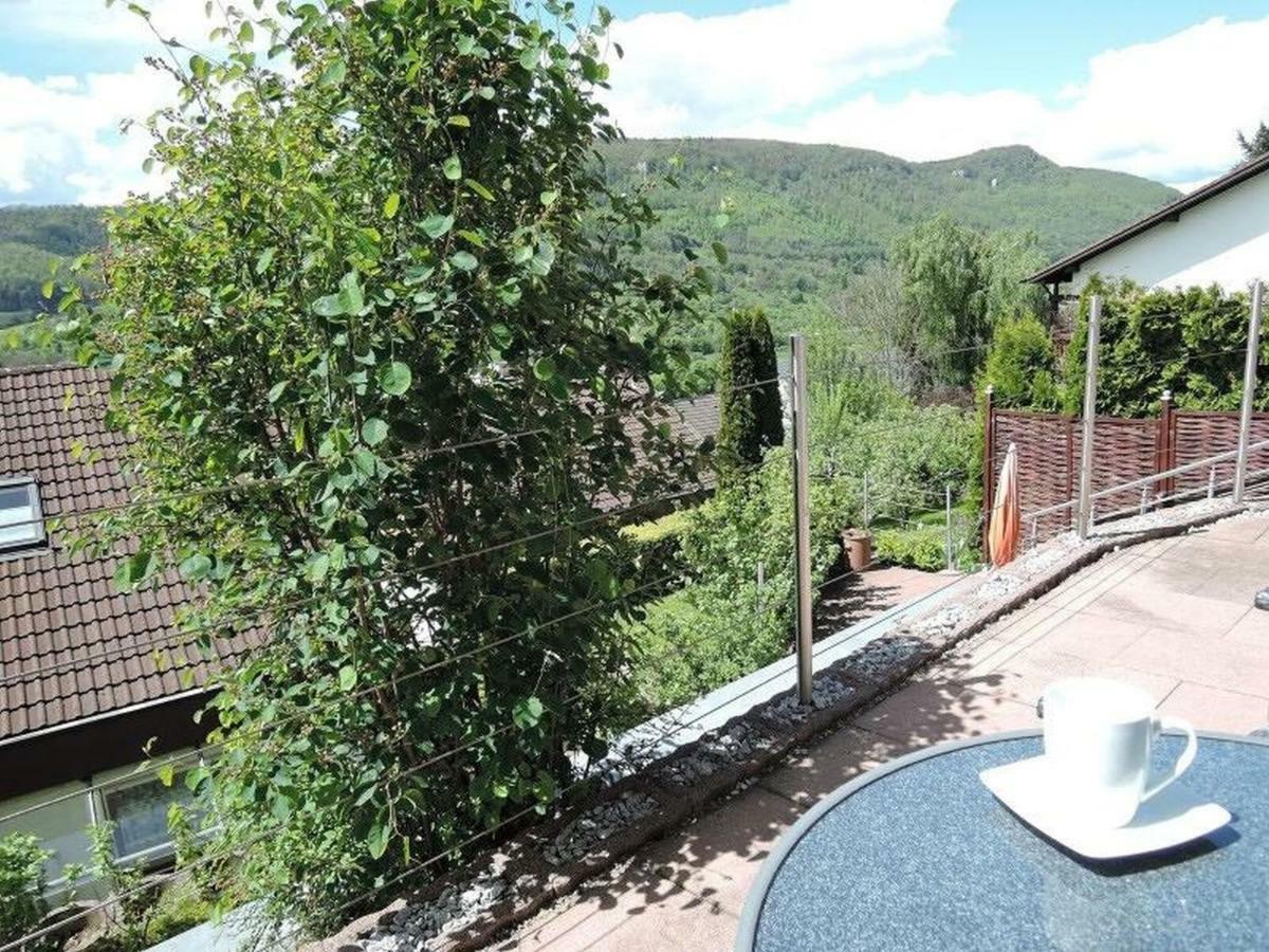 Apartamento Haus Eisele Bad Urach Exterior foto